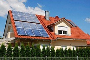 Установка солнечных панелей: правила сборки, способы крепления и соединения