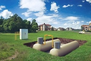 Заправка газгольдера: особенности хранения и пополнения сжиженного газа, советы по безопасности
