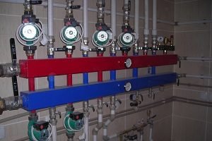 Гидрострелка с коллектором: преимущества использования и особенности выполнения конструкции