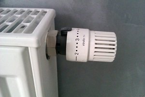 Термоголовка для радиатора отопления виды принцип работы  правила установки
