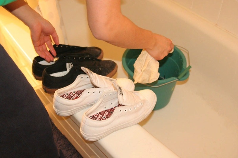 Как избавится от запаха в обуви раз и навсегда